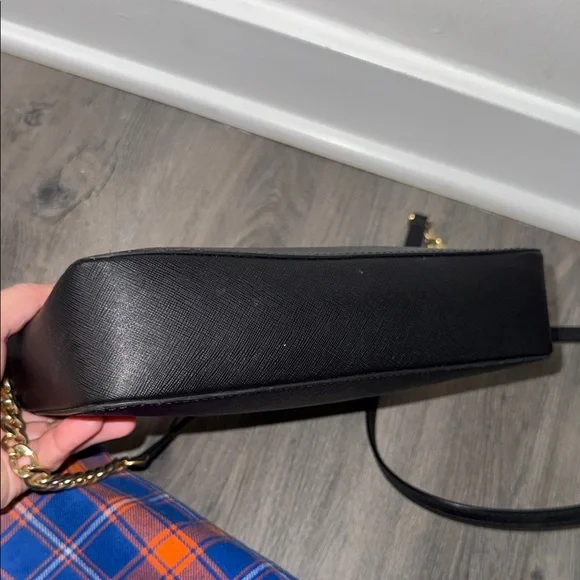 Michael Kors Jet Set Large Saffiano Leather Crossbody Bag - Picture 2 of 3